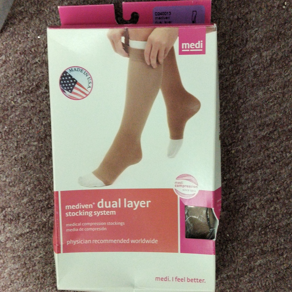 Mediven dual layer stocking system size medium